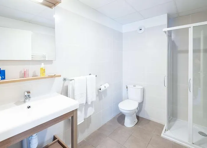 Отель Zenitude Centre